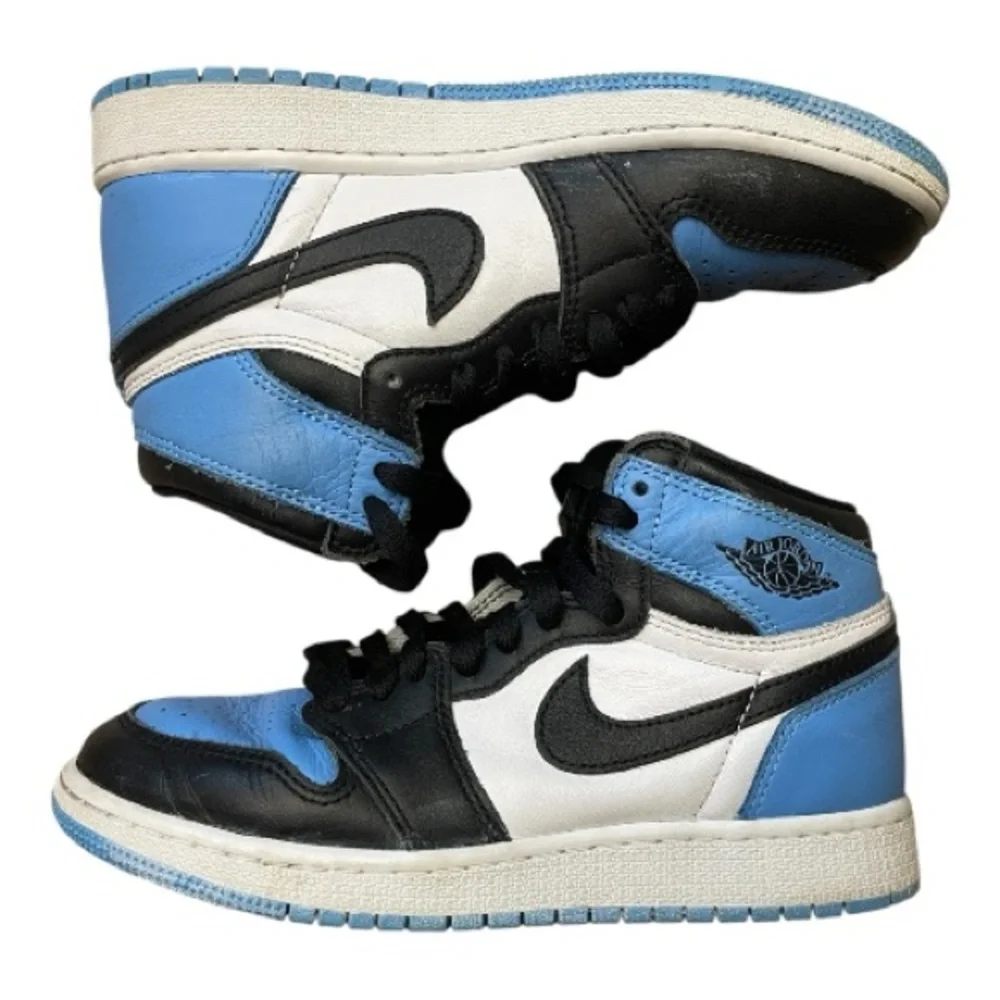 Nike Air Jordan 1 Retro High Sneakers